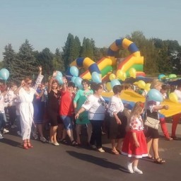 Святковий флешмоб «Україна у вишиванці до 27-ї річниці незалежності України»